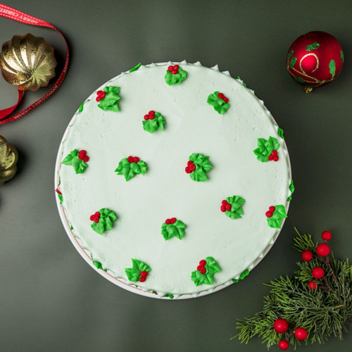 Holly Cake view 3
